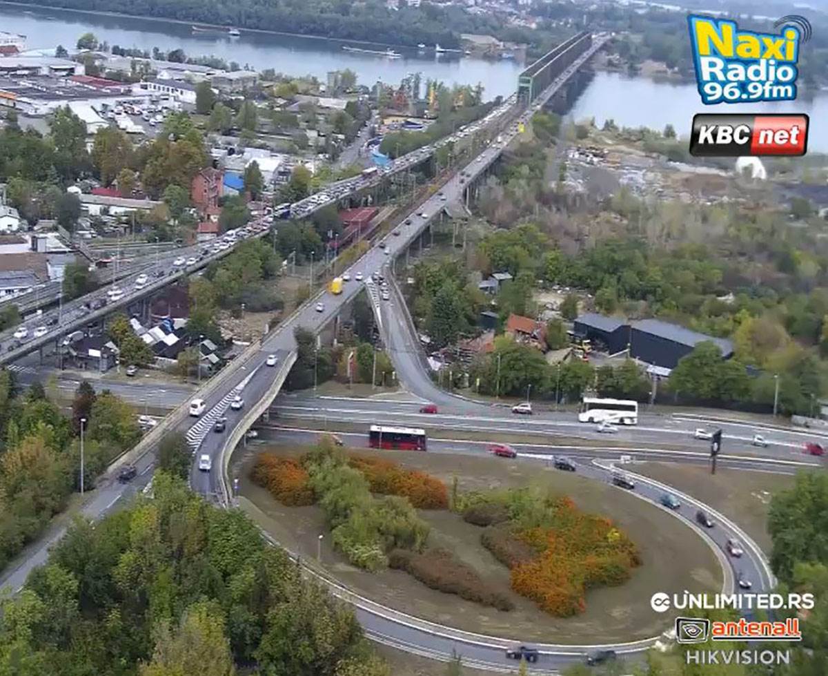 Beograd saobraćaj (3).jpg