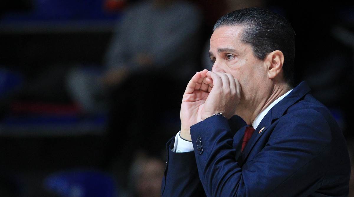 Janis Sferopulos na meču Crvene zvezde i Zadra