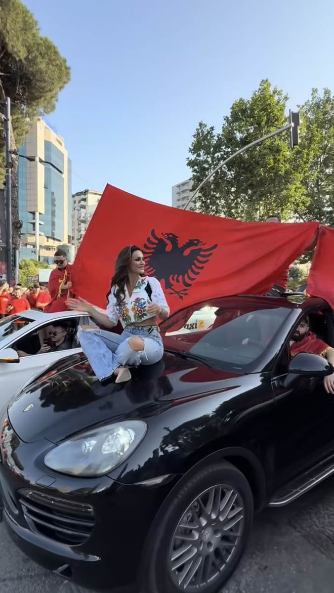 Đulijana Nura (6).jpg