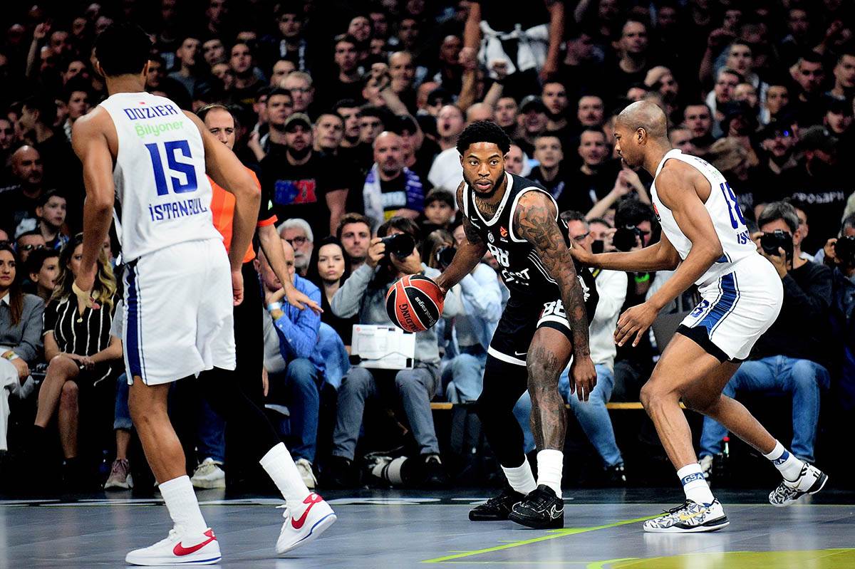 Partizan - Efes  (6).jpg