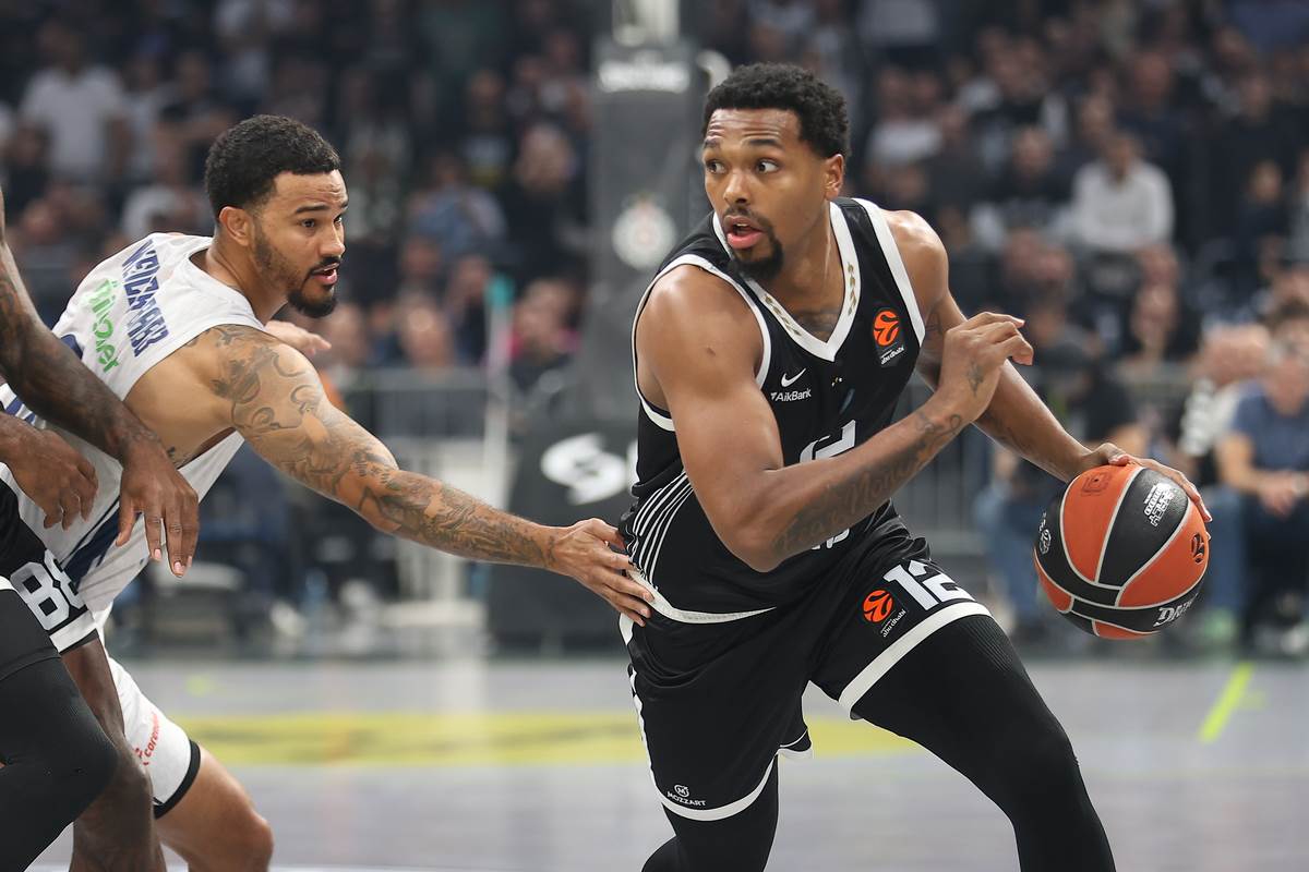 Partizan - Efes  (1).JPG