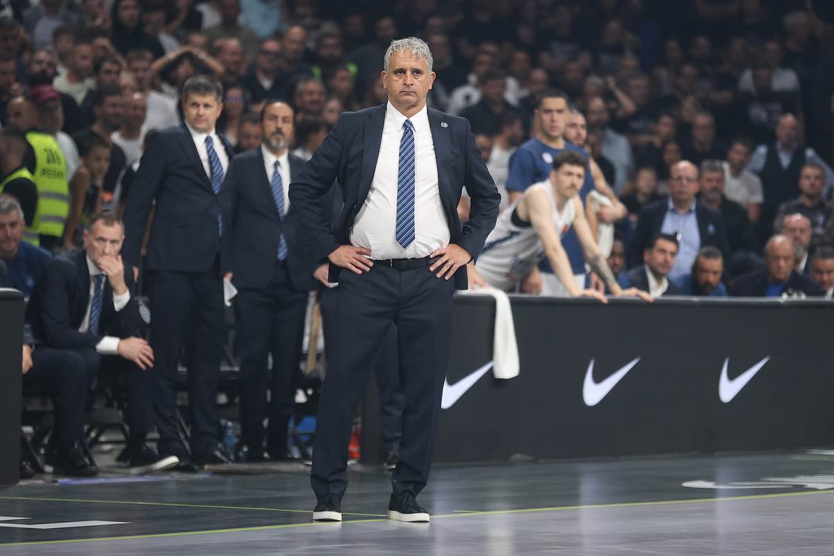 Partizan - Efes  (4).JPG