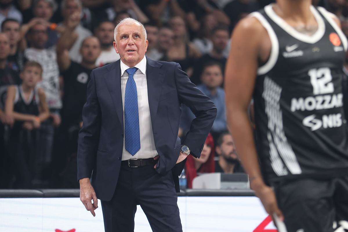 Partizan - Efes  (15).JPG