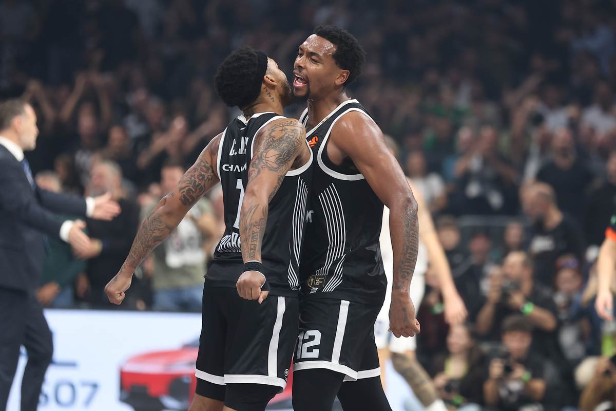 Partizan - Efes  (22).JPG