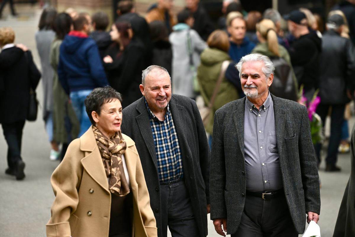 Završen ispraćaj za kremaciju Zdravka Šotre