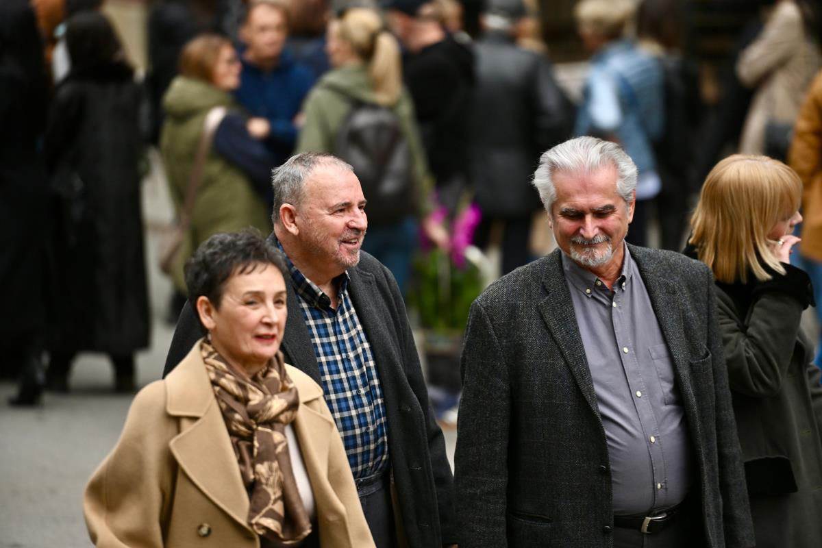 Završen ispraćaj za kremaciju Zdravka Šotre