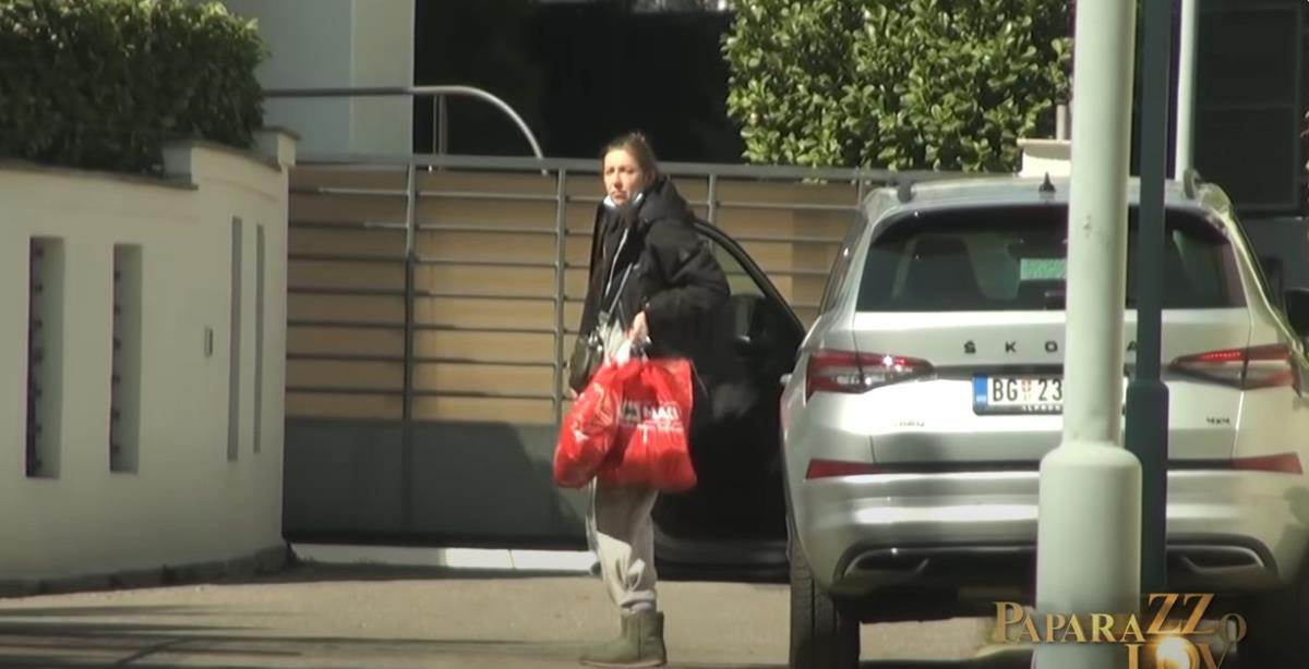 Zdravko Čolić žena (2).jpg