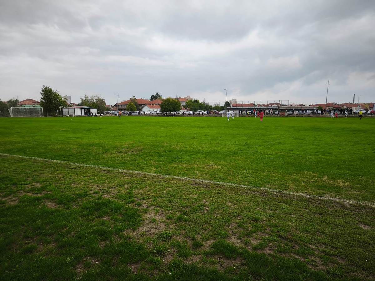 FK Lemind 1953 - Radnički (9).jpg