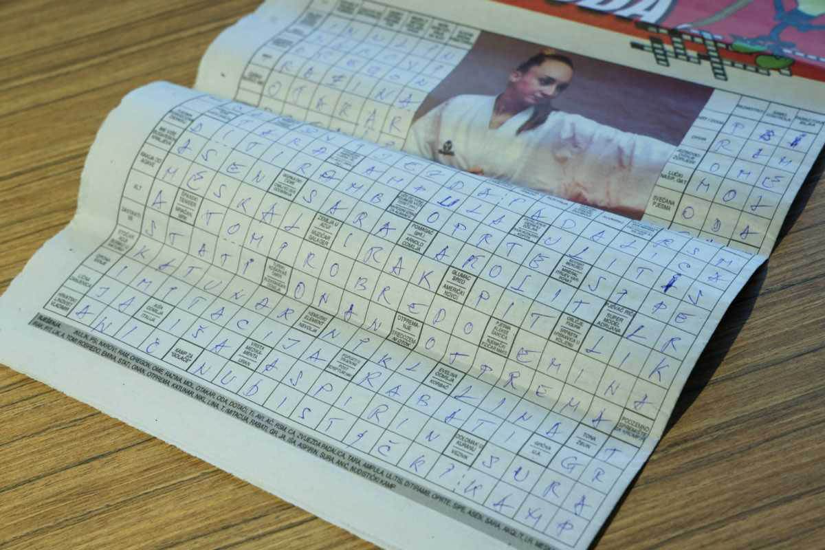 Poslednje što je ostalo od Halida Bešlića u kafiću na njegovoj pumpi (8).jpg