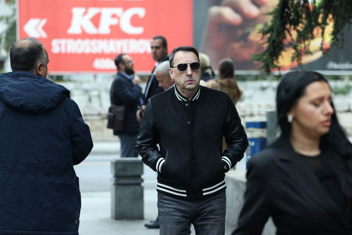 Sahrana Halida Bešlića (16).jpg