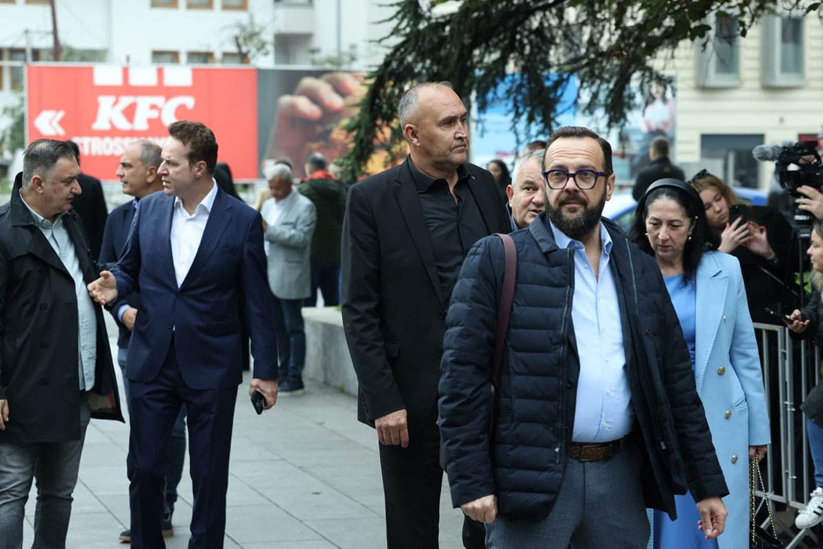 Sahrana Halida Bešlića (26).jpg