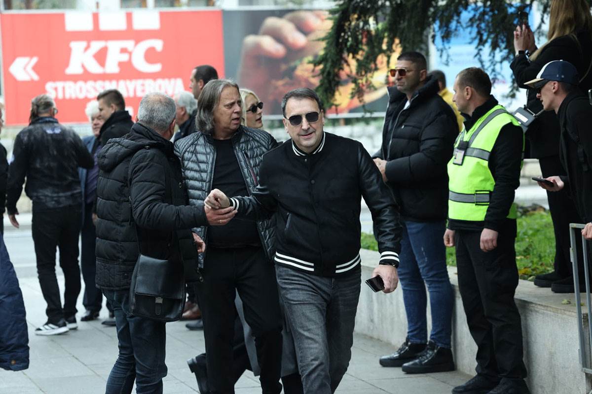 Sahrana Halida Bešlića  (17).jpg