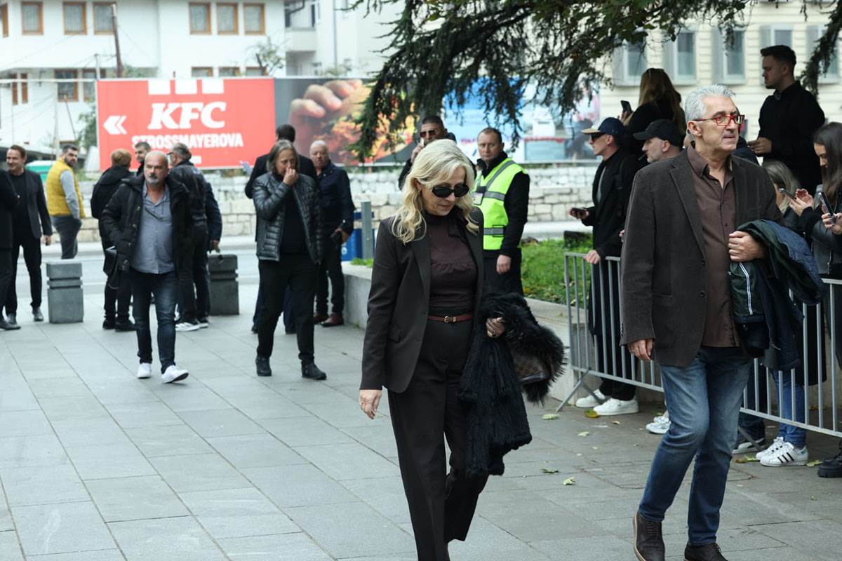 Sahrana Halida Bešlića  (20).jpg