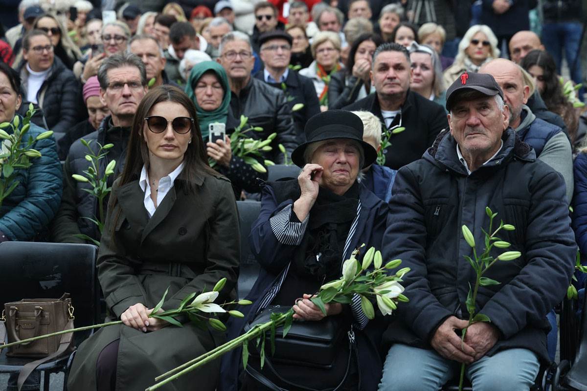 Sahrana Halida Bešlića  (1).jpg