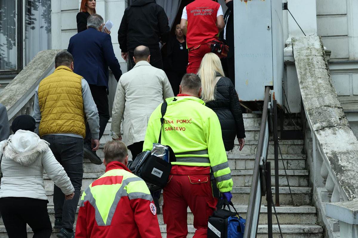 Sahrana Halida Bešlića  (6).jpg