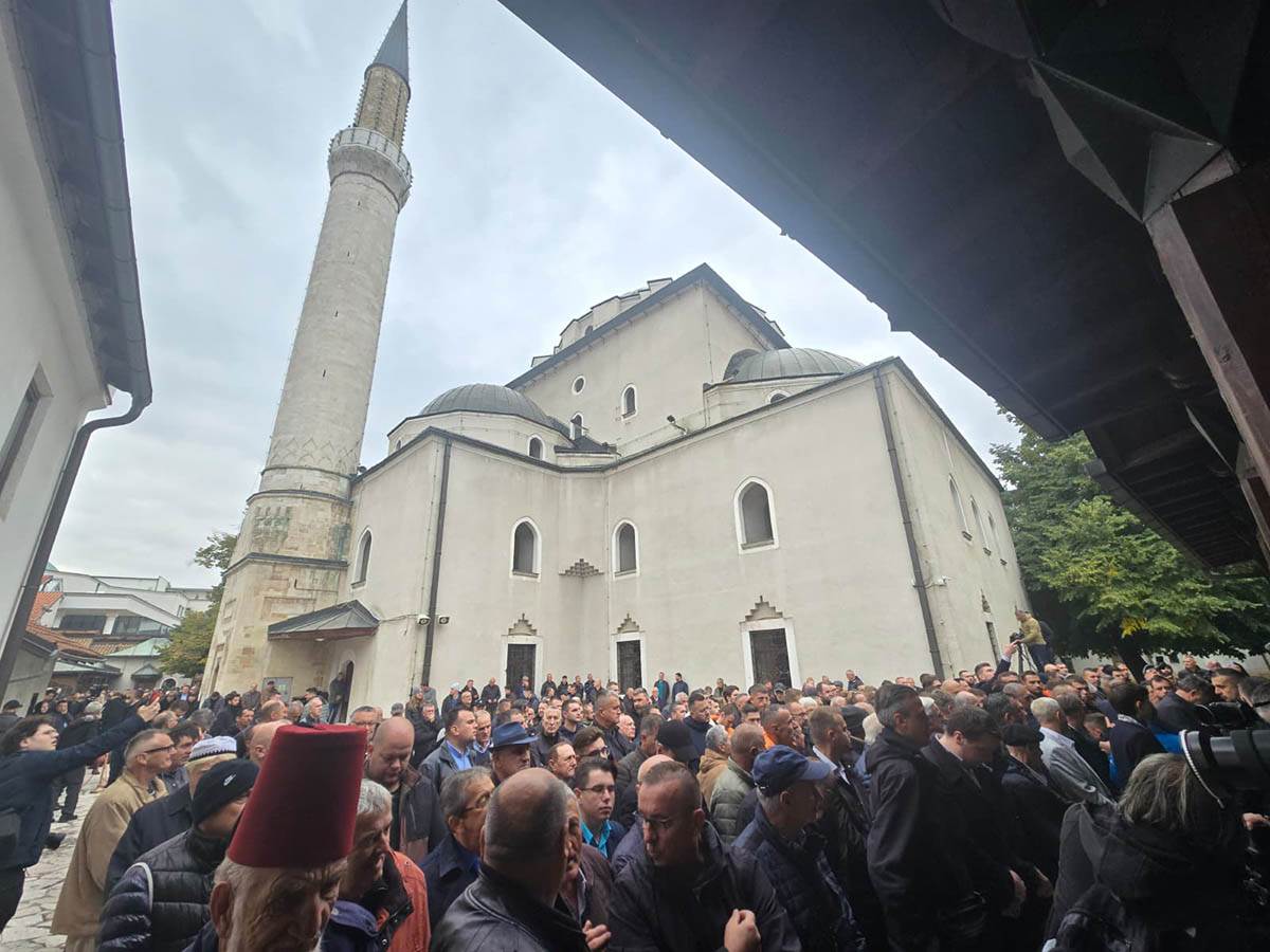 Sahrana Halida Bešlića  (2).jpg