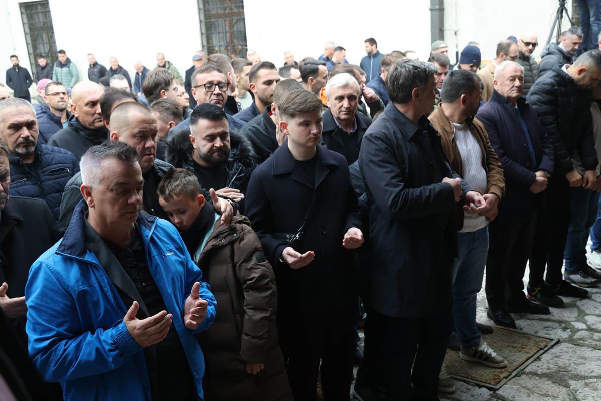 Sahrana Halida Bešlića  (25).jpg