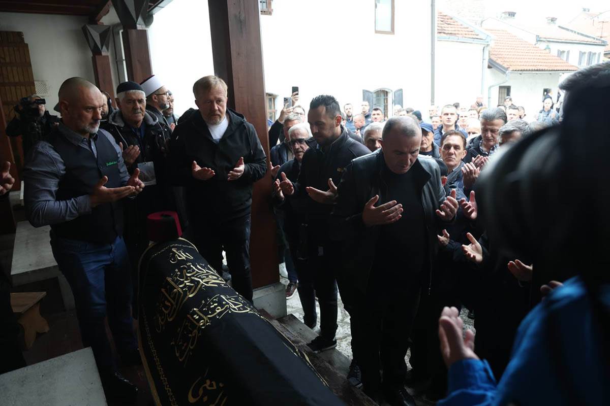 Sahrana Halida Bešlića  (26).jpg