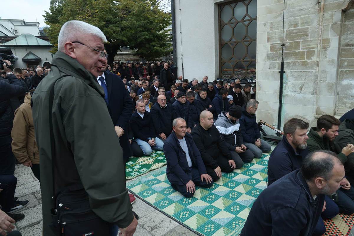 Sahrana Halida Bešlića  (33).jpg