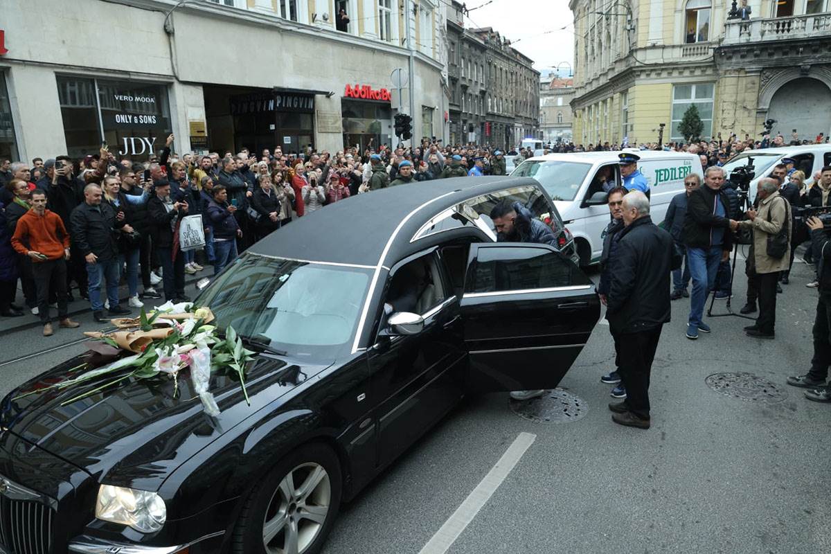 Sahrana Halida Bešlića  (10).jpg