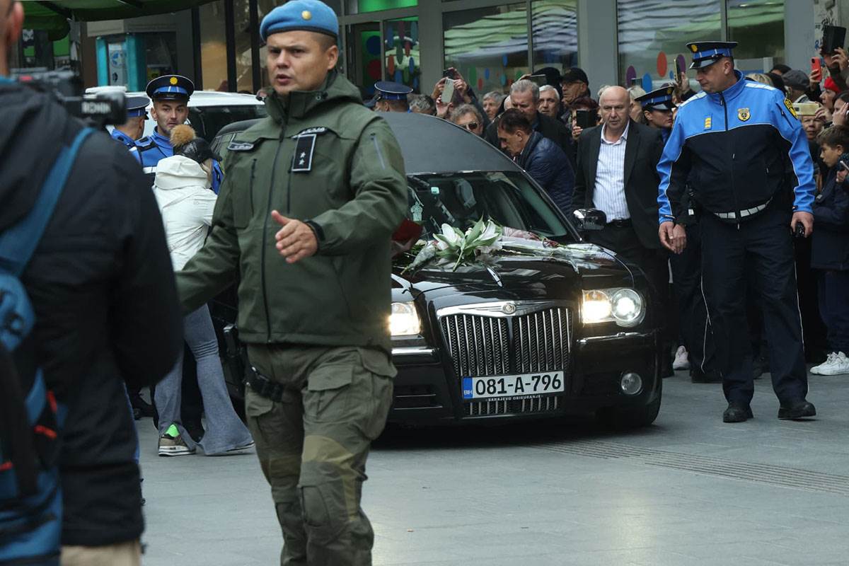 Sahrana Halida Bešlića  (17).jpg