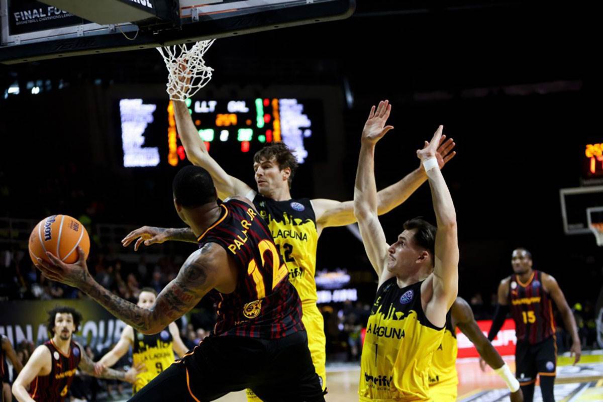 Džejms Palmer (2).jpg