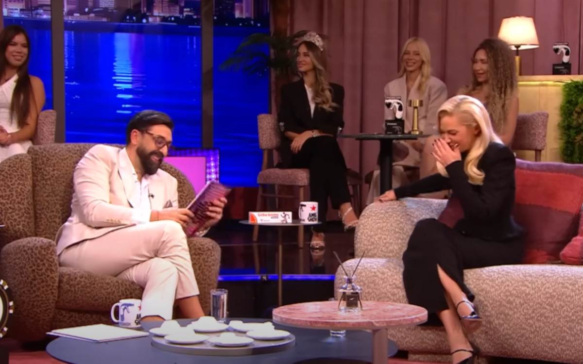 Nataša Bekvalac Amidži šou 7.jpg