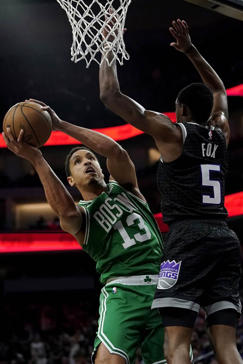 malkolm brogdon (2).jpg