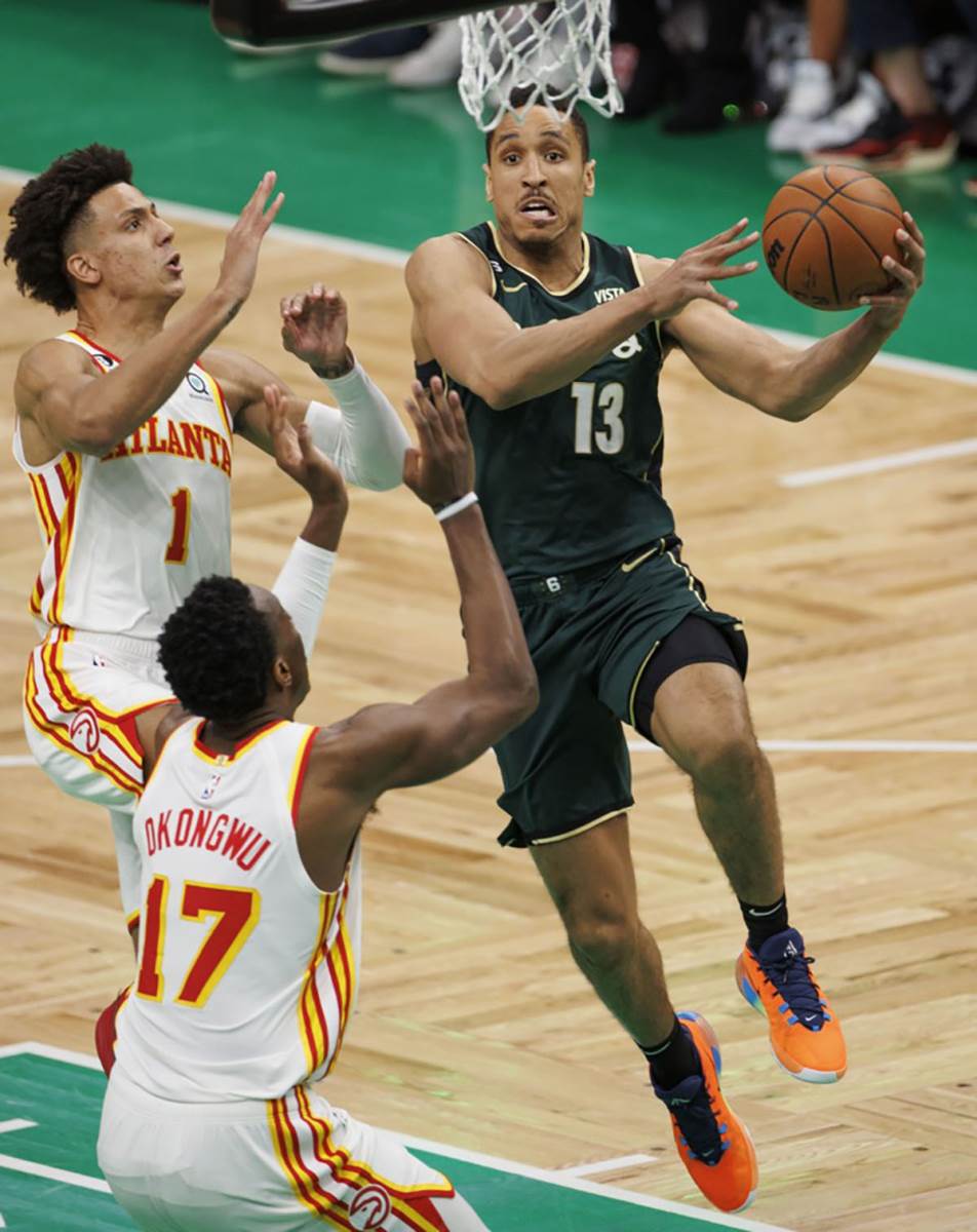 malkolm brogdon (4).jpg