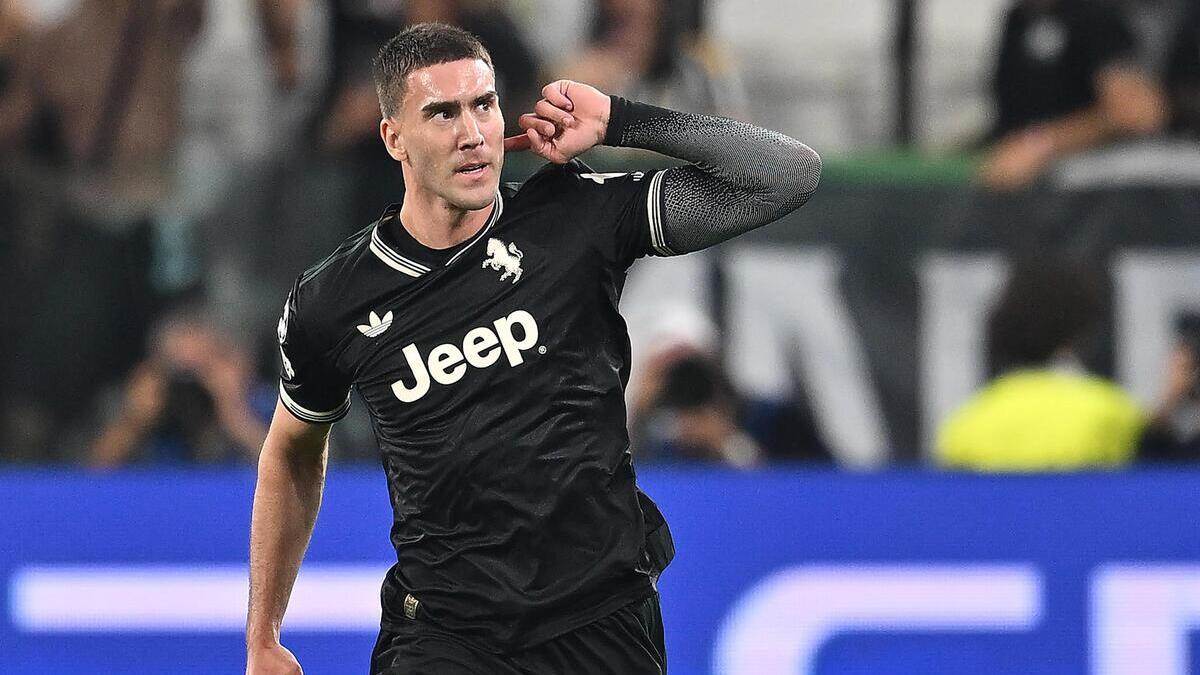 Dušan Vlahović proslavlja gol u dresu Juventusa