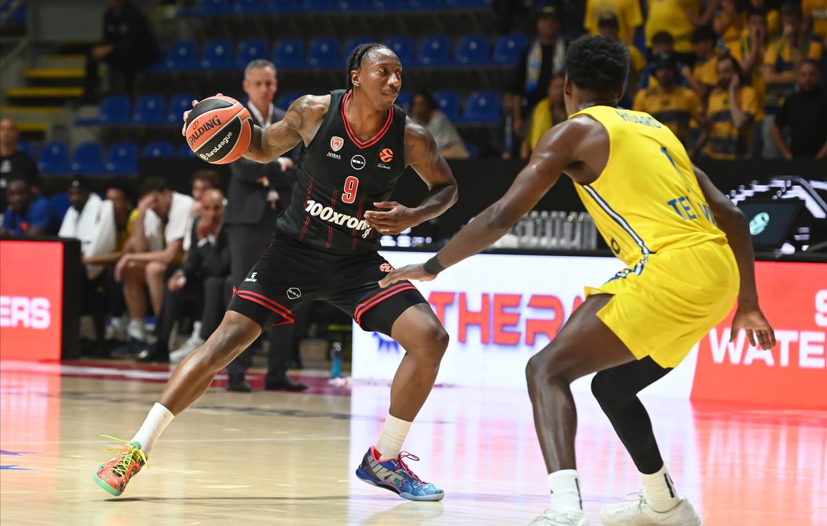 Makabi Olimpijakos (19).jpg