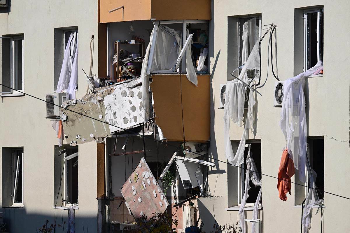 Eksplozija u zgradi u Bukureštu 3.jpg