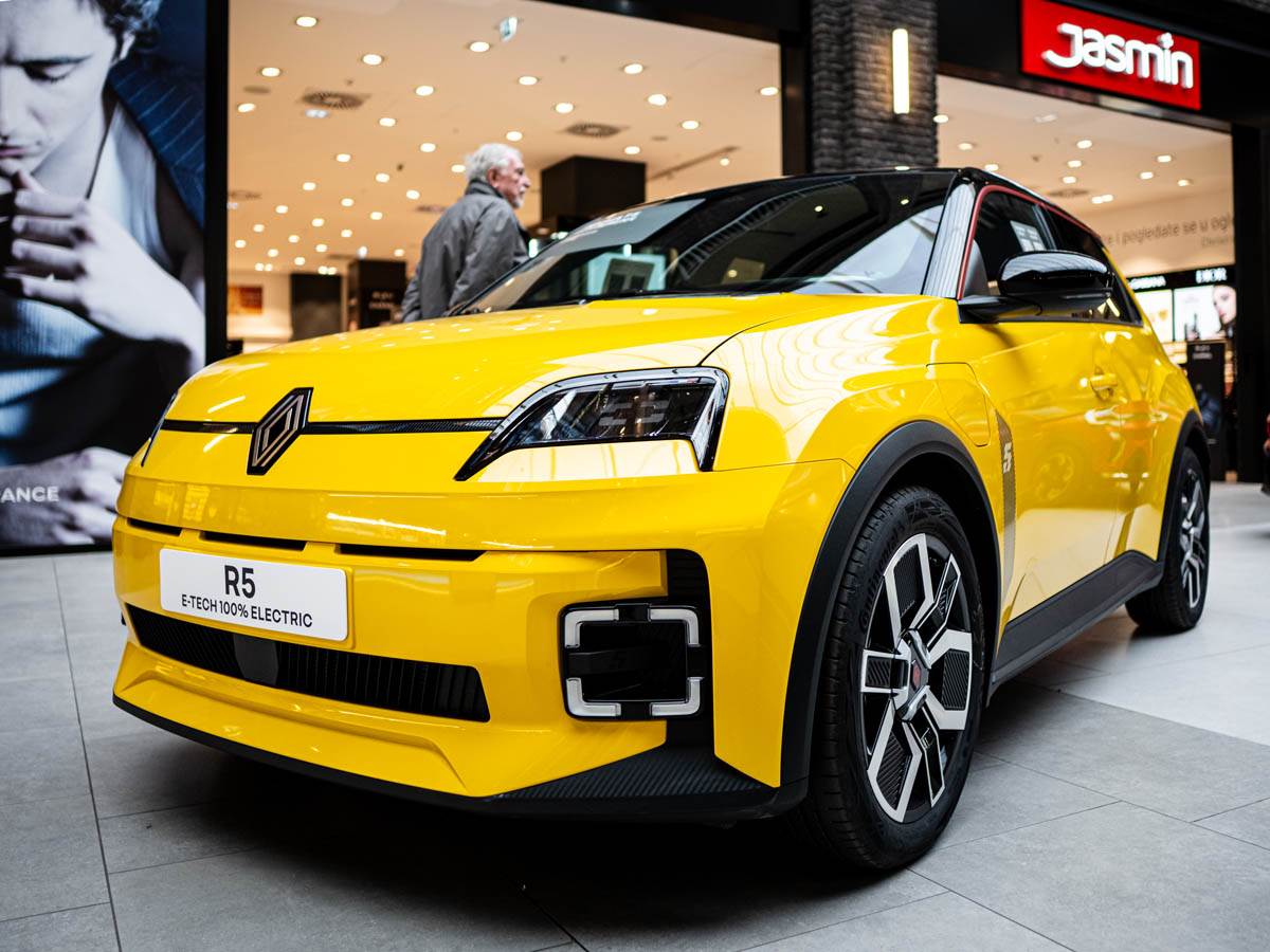 renault_5_stefan_stojanović_ (6).jpg