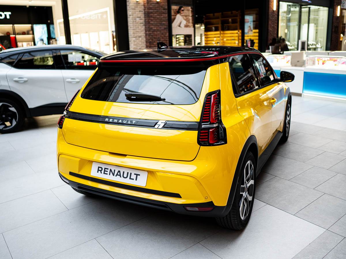 renault_5_stefan_stojanović_ (9).jpg