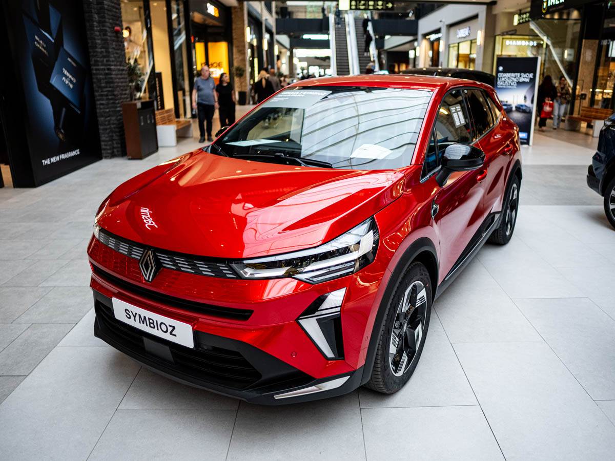 Renault_Symbioz_stefan_stojanović_1 (1).jpg