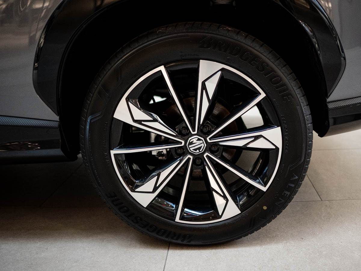 mg_hs_stefan_stojanović_ (1).jpg