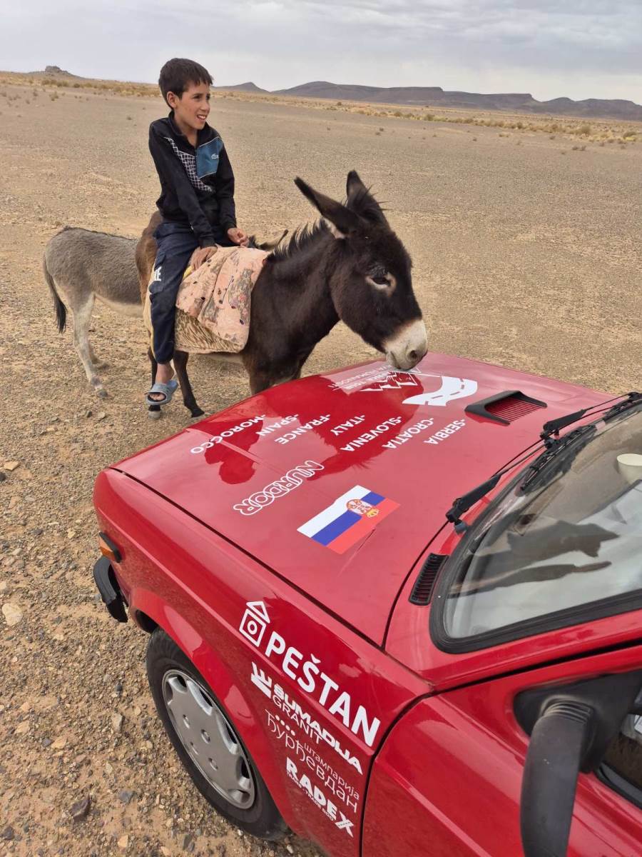 Zastava humanosti (6).jpeg