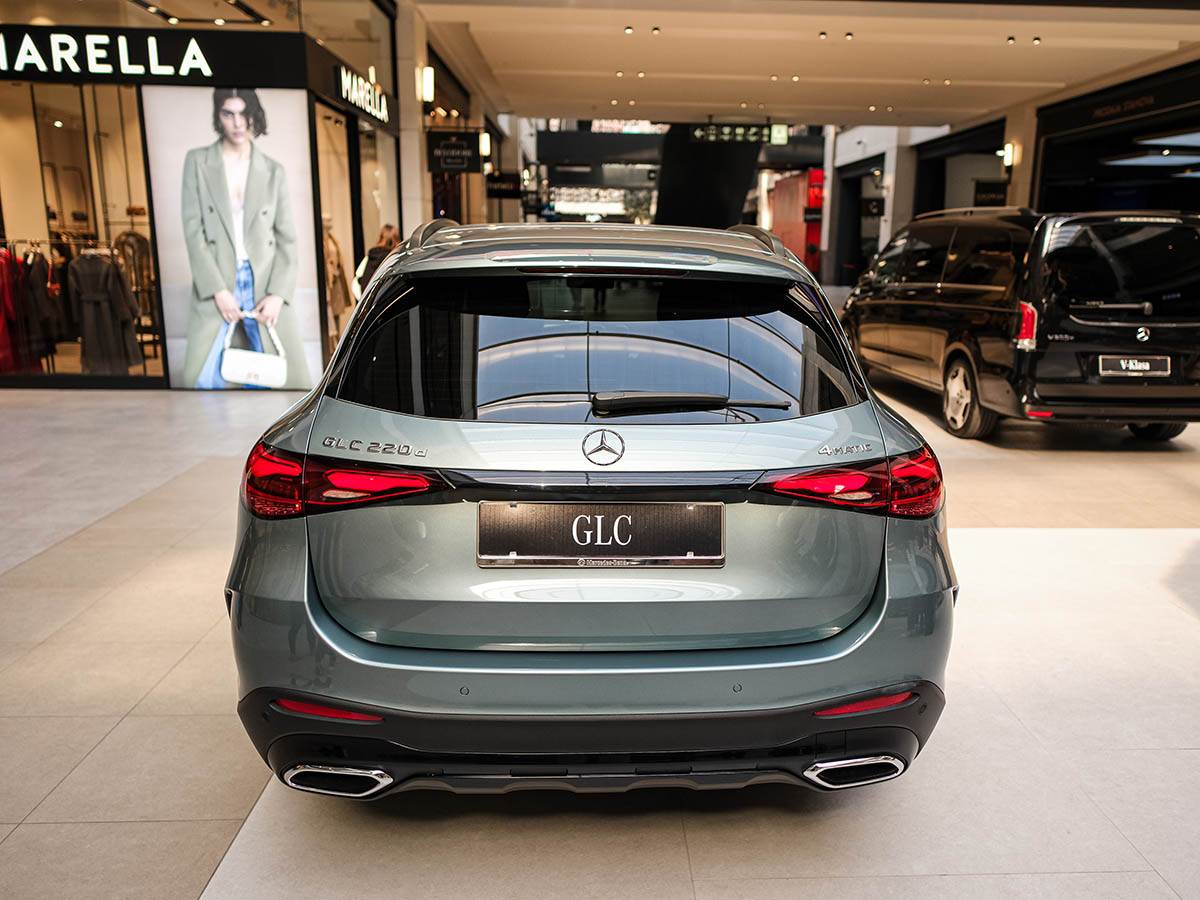 Mercedes Benz GLC (9).jpg