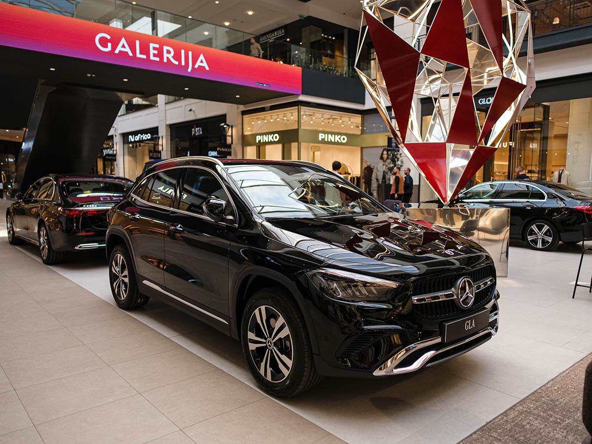 Mercedes Benz GLA (5).jpg