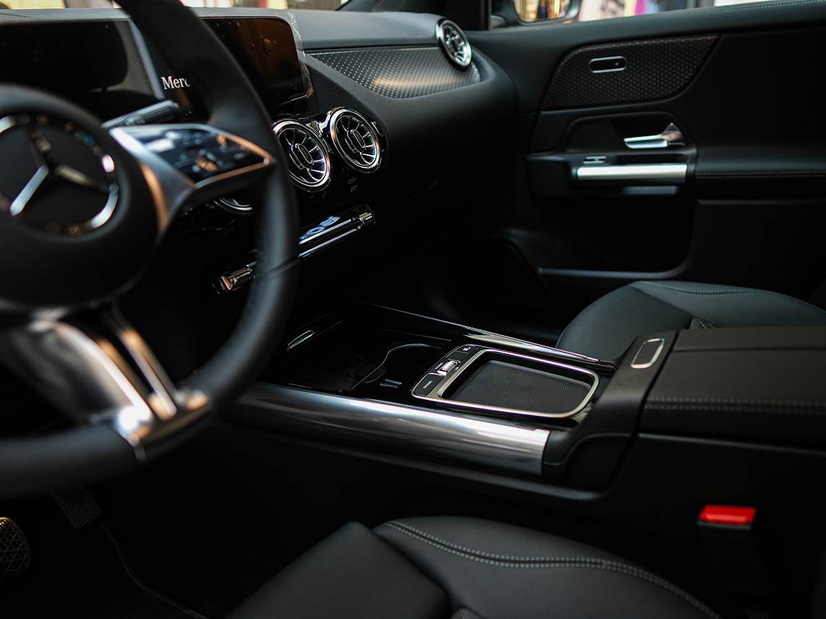 Mercedes Benz GLA (11).jpg