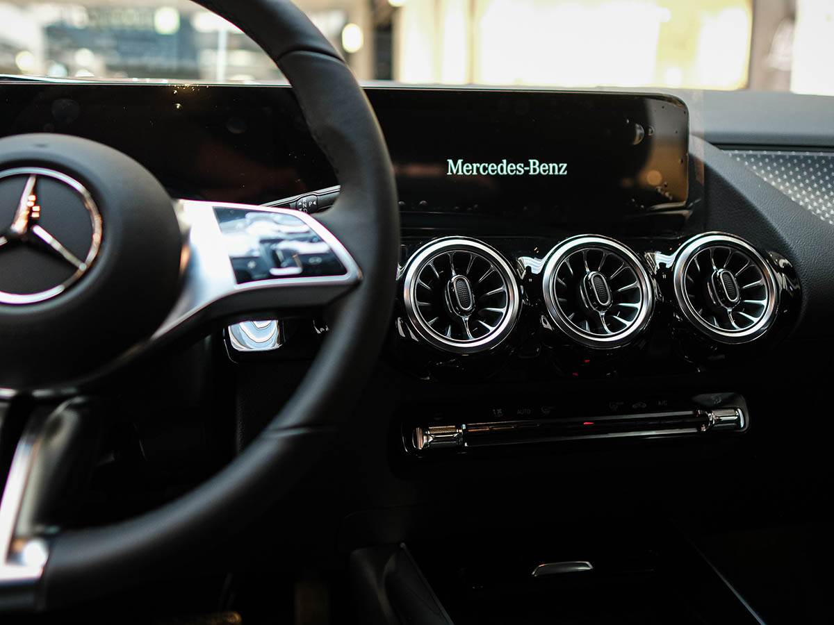 Mercedes Benz GLA (12).jpg