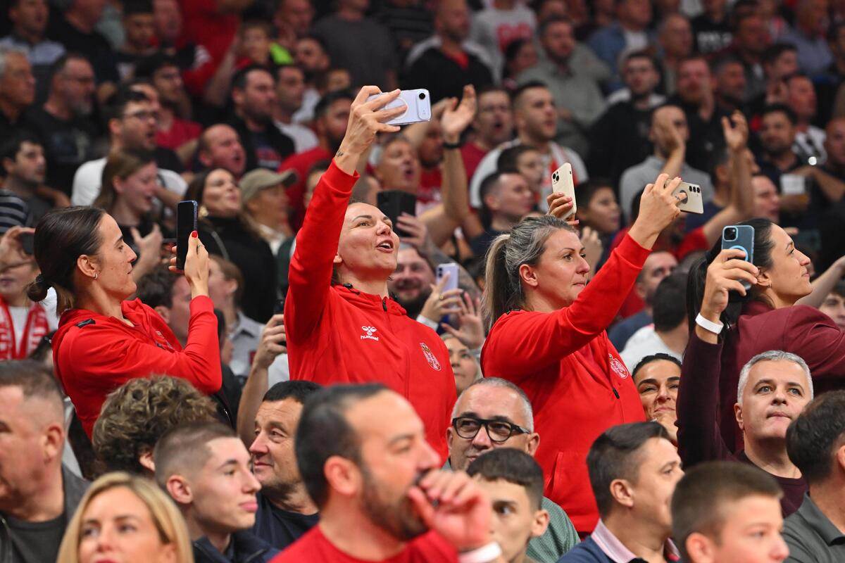 Zvezda - Real Madrid (8).JPG