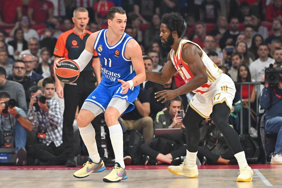 Zvezda - Real Madrid (31).JPG