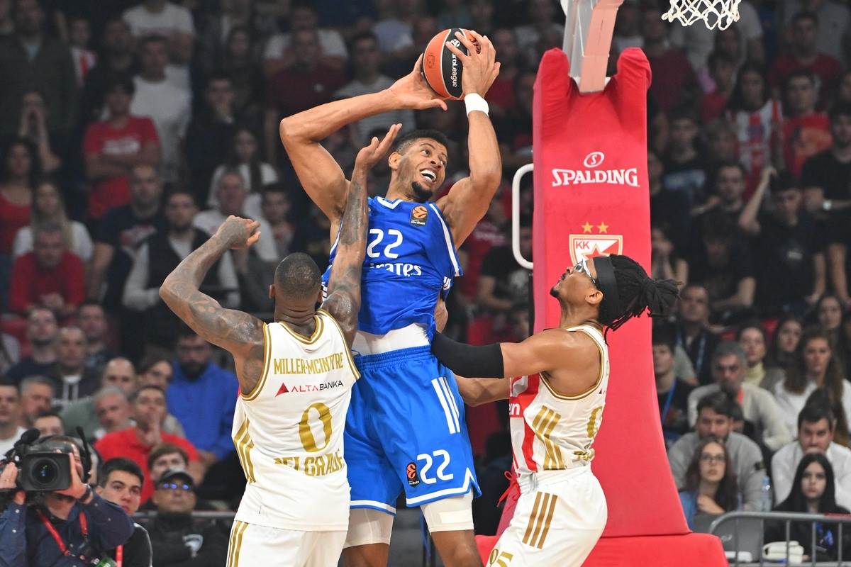 Zvezda - Real Madrid (38).JPG