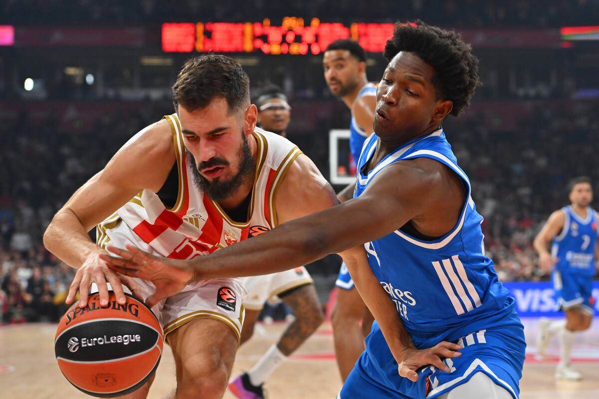 Zvezda - Real Madrid (36).JPG