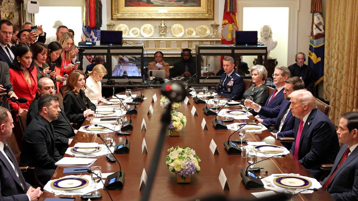 Donald Tramp i Volodimir Zelenski (3).jpg