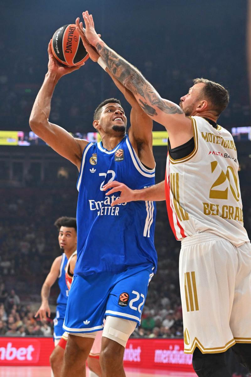 Zvezda - Real Madrid (48).JPG