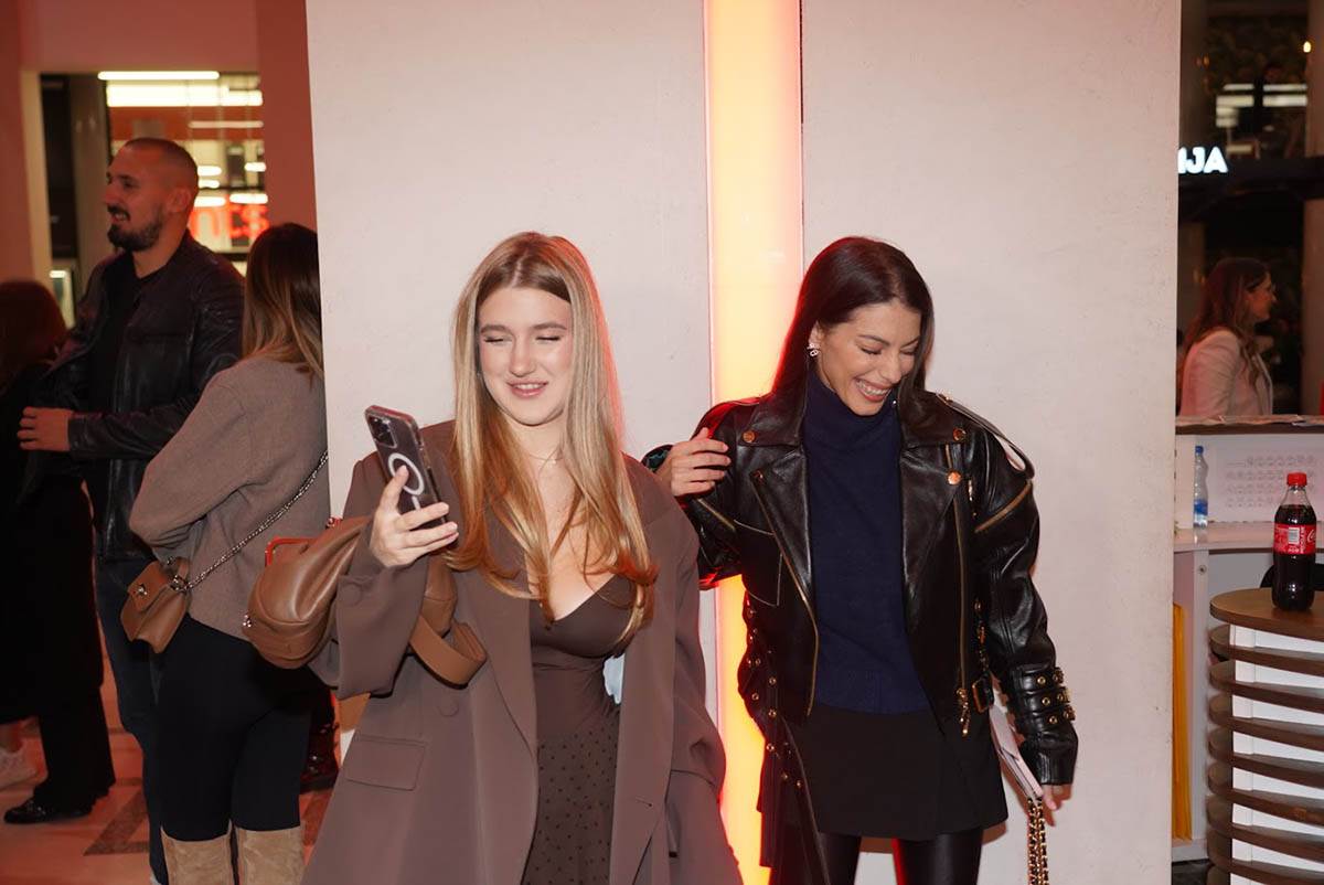 Goca Tržan ćerka Lena (1).jpg