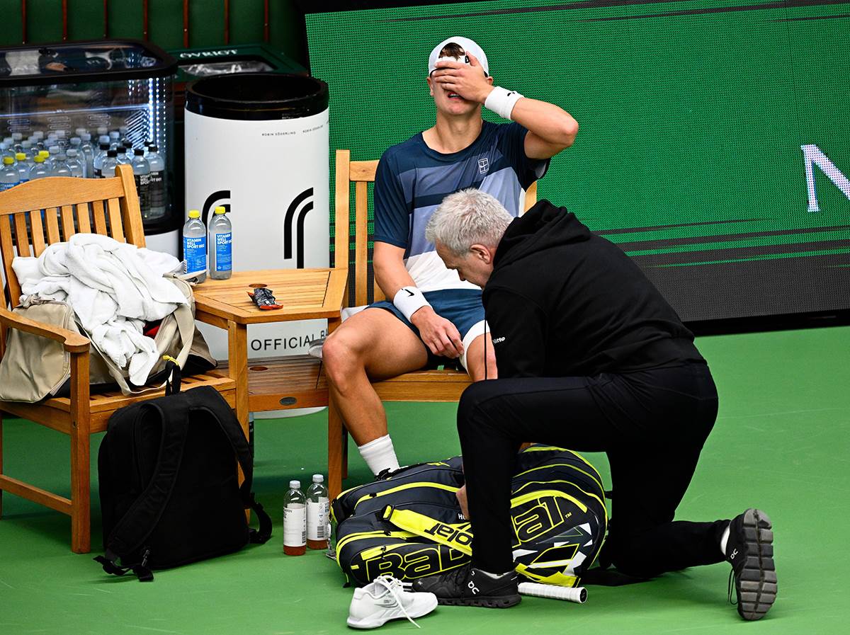 Holger Rune povređen na meču.