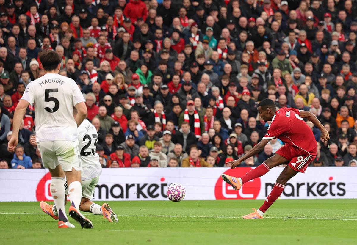 Liverpul - Mančester junajted (3).jpg